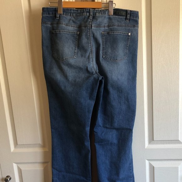 COPY - Buffalo Boulevard Boyfriend Jeans - Picture 2 of 13